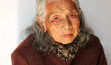 描写老人沧桑的段落