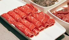 和朋友吃海底捞的说说