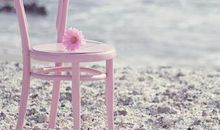 伤感的句子说说心情:如今的现在早已不是当初说好的以后