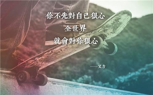 但似乎除了想起您