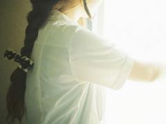 两个人吵架