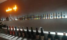 吃着烧烤喝着啤酒的说说