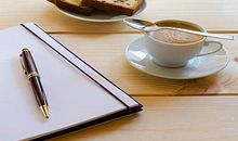 形容生活不易但开心的句子