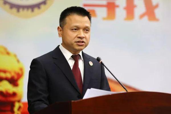 崇尚诚实和反腐败