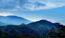 描写山峰的句子