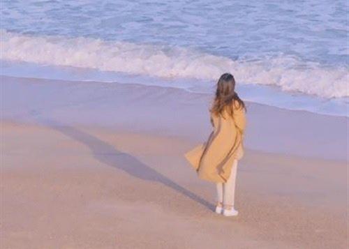实际上