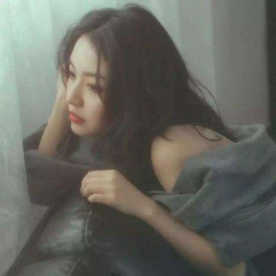 女友之间总是无话可说