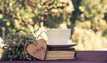 哄女朋友开心的句子