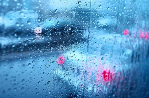 我喜欢下雨天