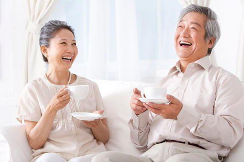 老人都是善良的面孔