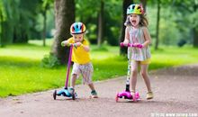 孩子玩的开心的句子