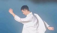 表示外面玩开心的句子