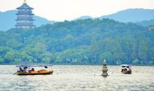 描写西湖的句子