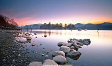 描写河边风景的句子