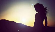 我们可以转身，但是不必回头