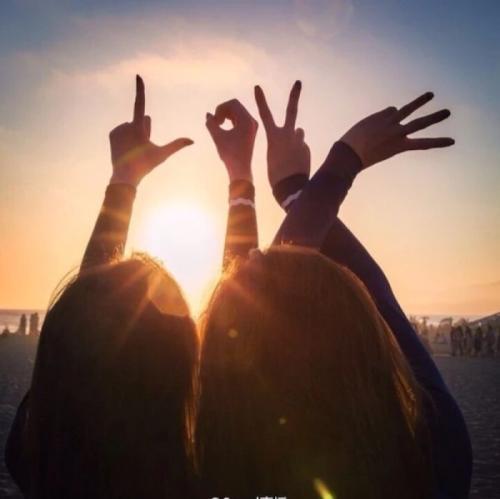 小编整理了一些关于与我的女朋友快乐的句子