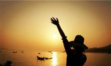 开心快乐游玩的句子