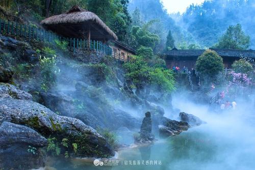 那些熬夜的人被爱困住了