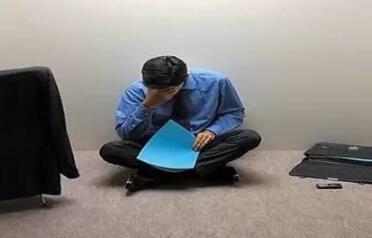 同事应该有相互的信任和希望
