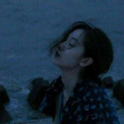应该是对家人的悲伤和失望的时刻