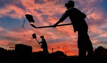 形容劳动开心的句子