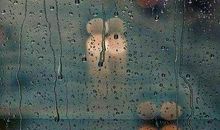 夜晚下雨的心情说说