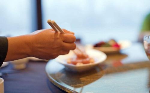 看看小编组织的关于快乐饮食的句子