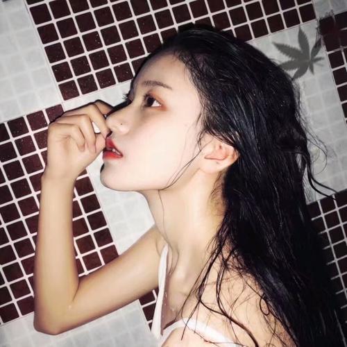 一个幸福而精致的女人会过上幸福的生活