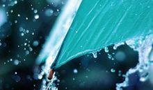 描写下雨大的句子