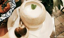 吃饱喝足很开心的句子