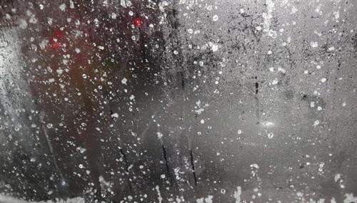 下雪了