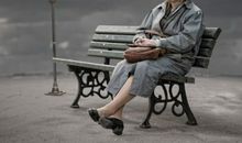 生活本不苦，苦的是欲望过多