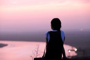 7.回到平凡的单人生活后，我实际上很不情愿。