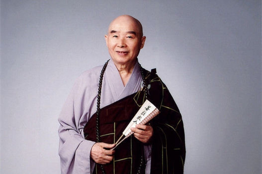108.释迦牟尼如来的梵音和声音，绝对没有昧；阿弥陀佛的伟大同情心，绝对没有空虚。学习佛教的事业，您会感受到佛陀和佛陀的果实，例如种植瓜类来种植瓜类，种植豆类来种植豆类；声音必须做出反应，阴影必须遵循形状；因为没有放弃，没有波澜。离开的生活中载有高僧的传记，垂死的瑞祥，上课的火车，你怎么能欺骗我！