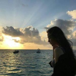 为了感情心痛如刀绞的句子 1