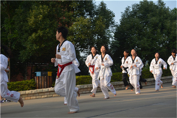 关于自我克制的座右铭2