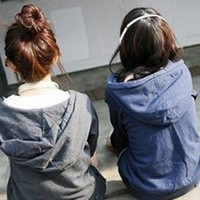 11.孤独是空气。你喘口气，感觉自己的存在。