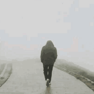 10.有时候，等待自己所爱的人并不是一种幸福。