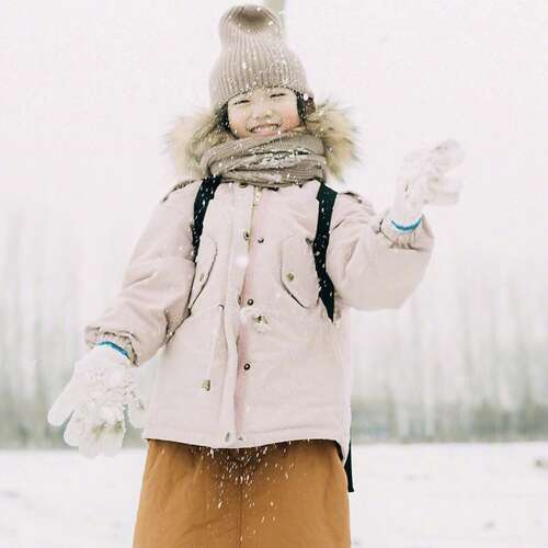 19.当我想念你时，我像雪一样落在我的身上，永不离开。