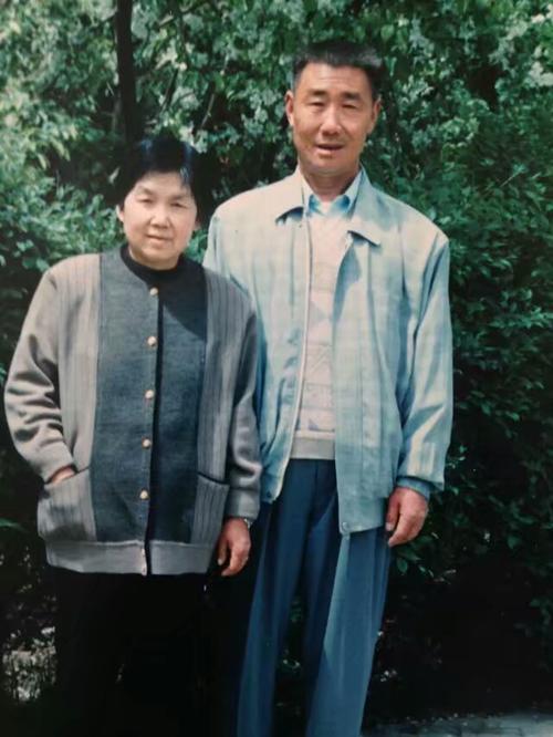 对姐妹亲情的句子说说心情短语 2