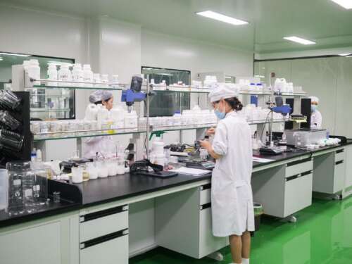 15.用爱连接并永远服务！