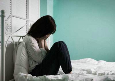 19.我一生中喝的酒和眼泪不像您转身离开时所带来的苦涩那样苦。