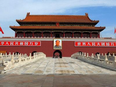 10.我不在乎我的寂寞，你的幸福使我非常满足，我的思想在风中凝固，阳光带来我的情感，我的心在关注你的旅途，风带来我的祝福，我希望亲爱的，您的旅途愉快，我正在等待您的归来。