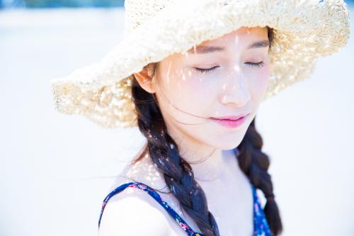 10.世界上最浪漫，最自私的话是：你一个人。