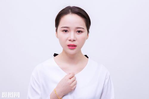 11.令人心碎的保留只是不愿表达。