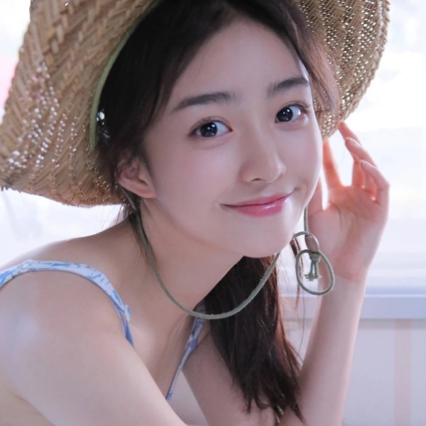女孩头像名字简单大方2