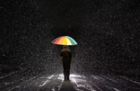 10.人的心脏就像一颗健康的，深不可测的。