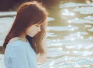 11.在您眼里，您的妻子永远是局外人。因此，您的行为对我的事务敏锐而漠不关心，对我的家庭事务漠不关心，敷衍了事，并且没事。如果事情发生了，小事就是大事。在您眼中，没有我们的小家庭这样的事情。你放弃“小家庭”和照顾“每个人”的举动让我感到as愧。