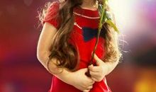 女生和玫瑰花头像图片