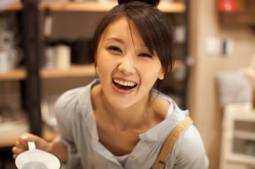 12.收到入场通知书后，我看起来像是一位经历了长期干旱和雨水的农民，就像一个渔夫看着雾海中的灯塔，我感到非常高兴，我真的不知道怎么形容！